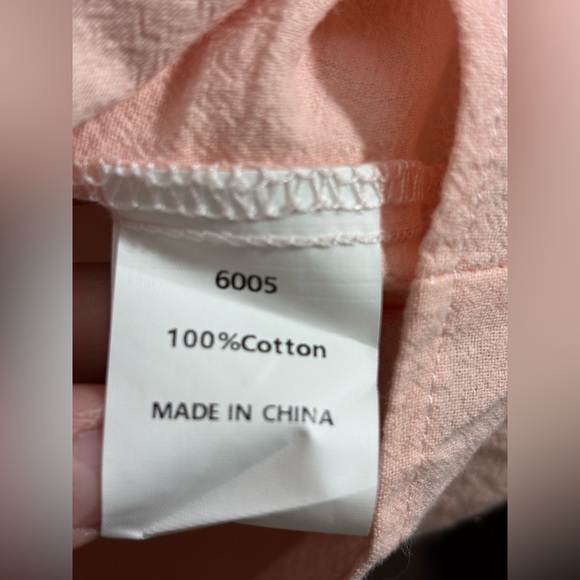 Chic Peach V-Neck 100% Blouse - Picture 5 of 6